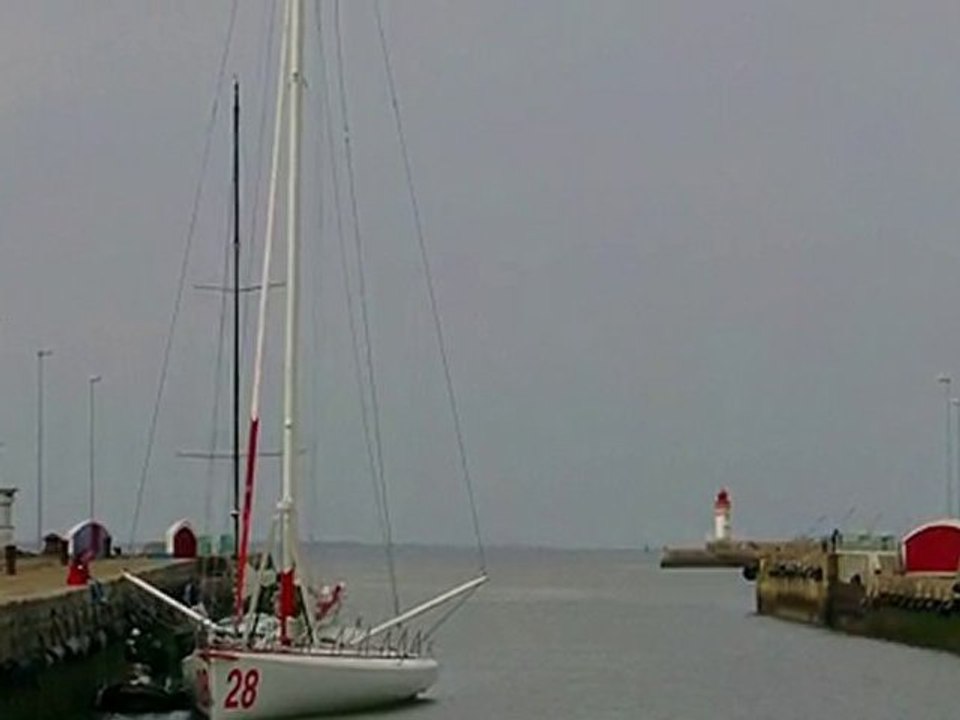 SNSM 2010 : En attendant Akena Veranda, à l'écluse