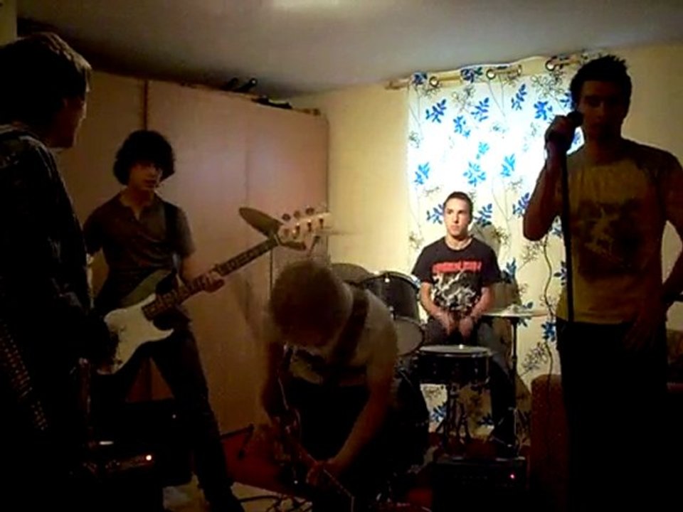 East Jesus Nowhere - Green Day cover by FWH