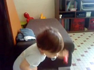 Sacha marche enfin !!! 010710