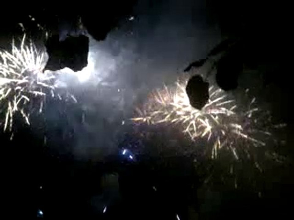 FEU ARTIFICE 50° FETE A JEAN CHATEAU THIERRY JUIN 2010