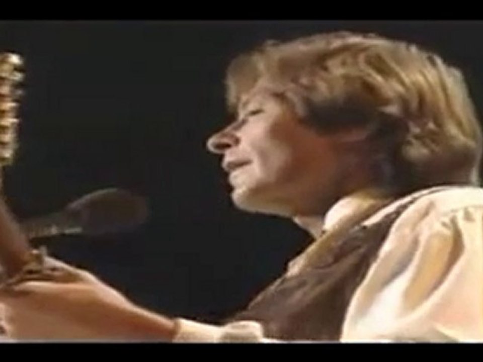 JOHN DENVER - SUNSHINE ON MY SHOULDERS