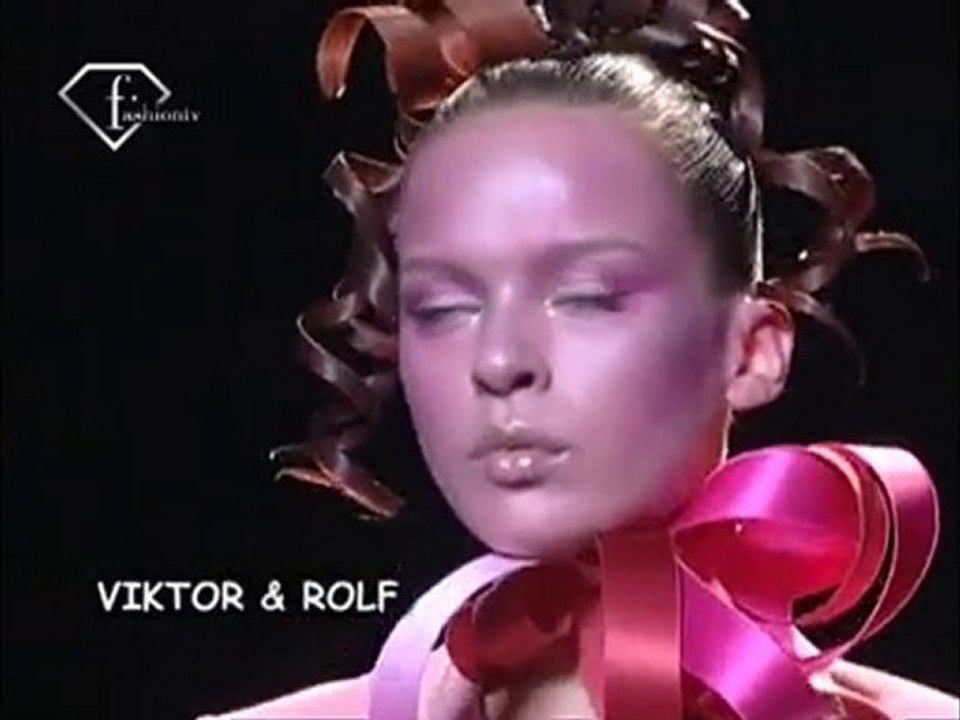 MODELS TALK - ELISE CROMBEZ FEM PE 2005