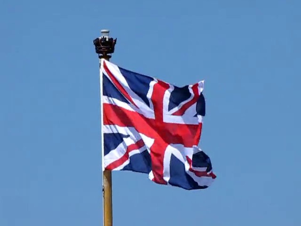 Dynamo HMS Monmouth F235 - 28 mai 2010 (1) Union Jack