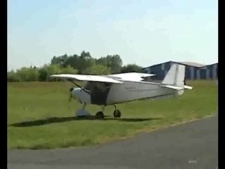 Video d'initiation au pilotage à la base de Llupia