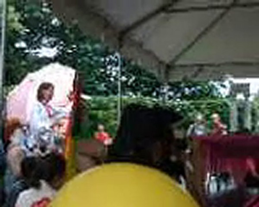 Sakura Matsuri NYC 2010: Mario Bueno - Cha-La Head-Cha-La