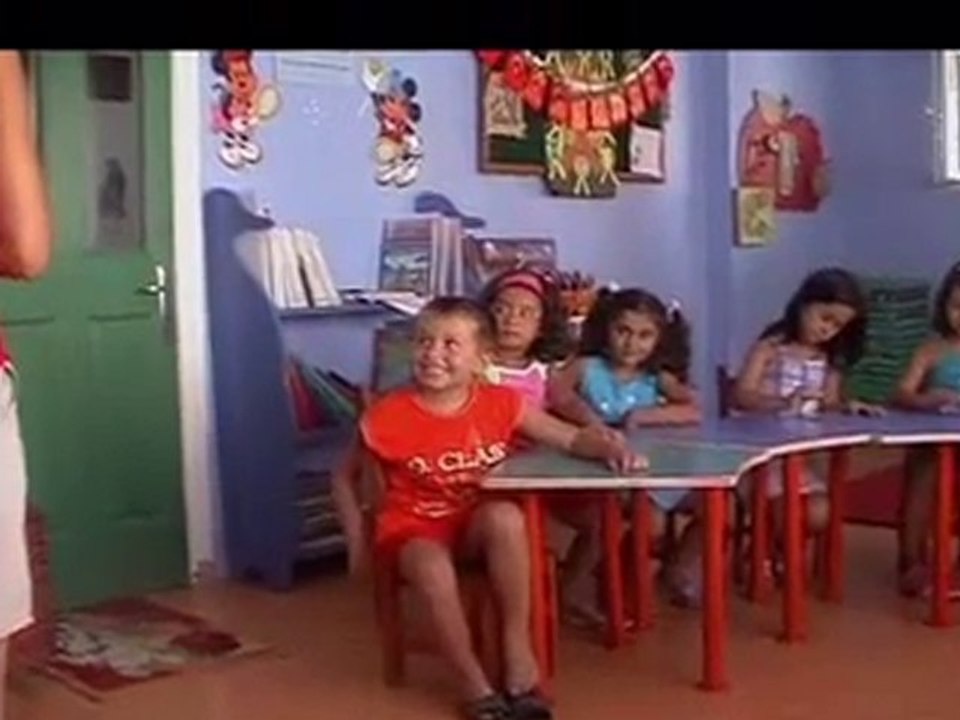 geçmiş zaman olur ki penguen