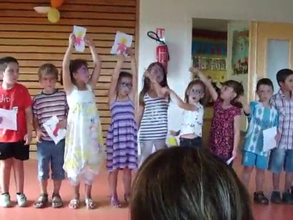 18 juin 2010 spectacle école Justin 2