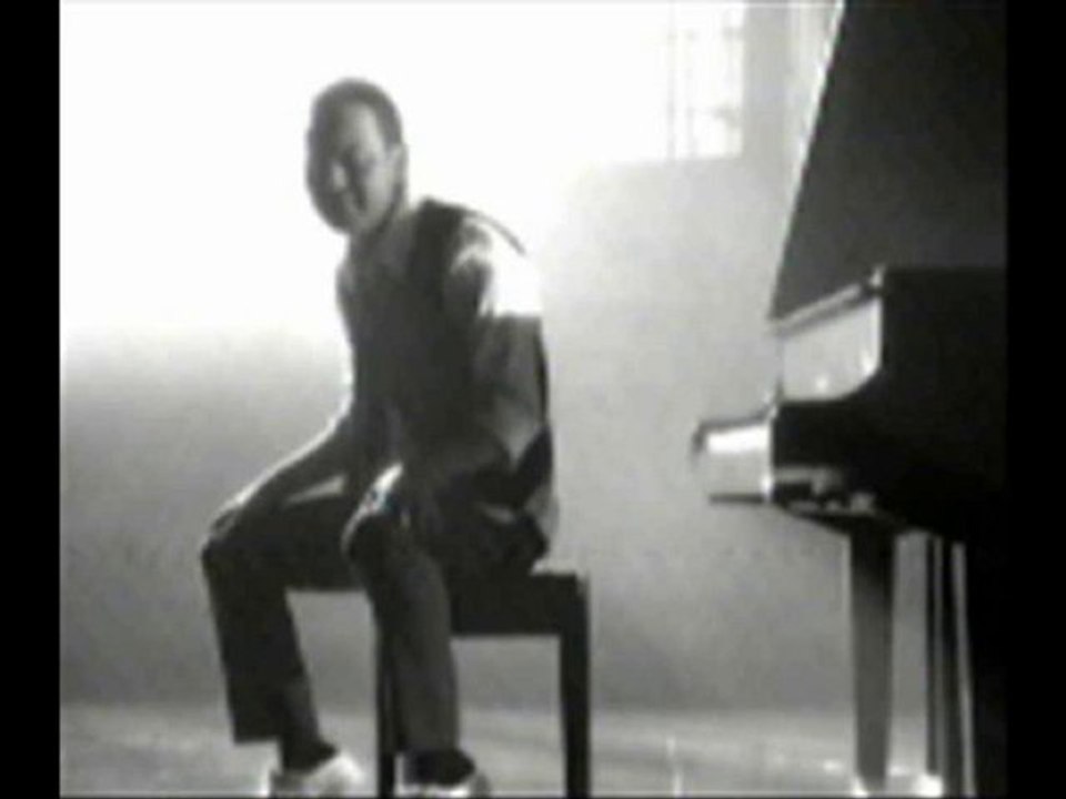 SERDAR ORTAÇ-İki Paralık 2010