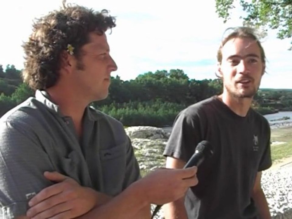 Le Groupe F a enflammé le Pont-du-Gard