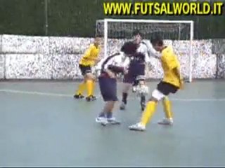 18/6/10 FUTSAL : highlihts !!!...best of match