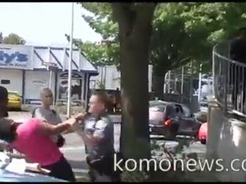 Dostała w twarz od policjanta