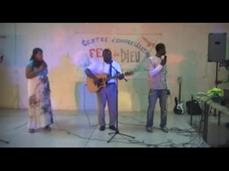 venez le celebrer ( pasteur mabika kiyambukidi )