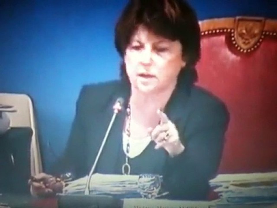 La video qui fâche Martine Aubry