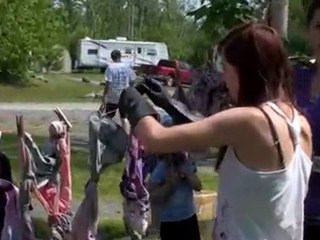 Fun on this weekend with tie-dying presents for Fathers Day