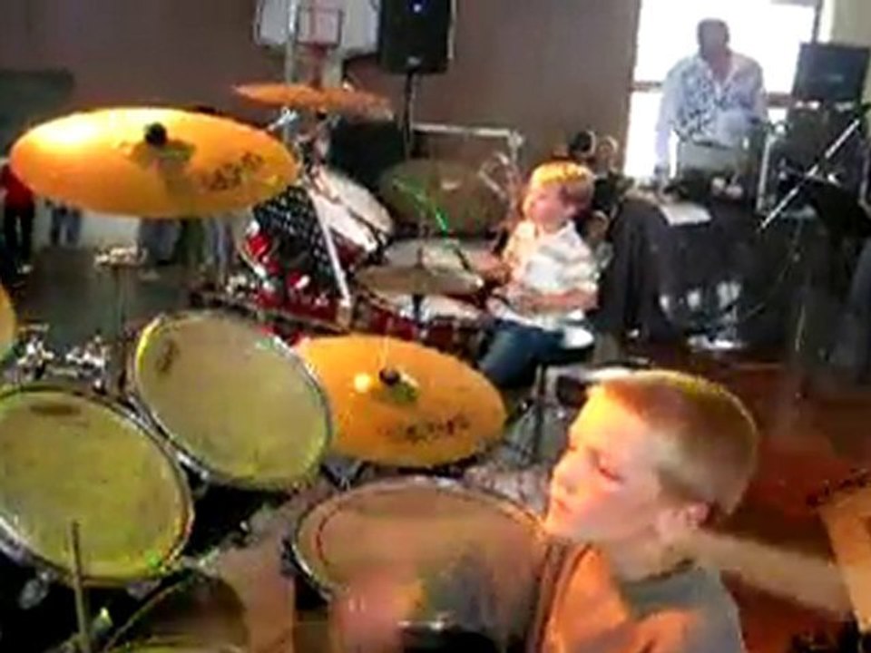 Evan -Gala Batterie Charnècles-Juin2010