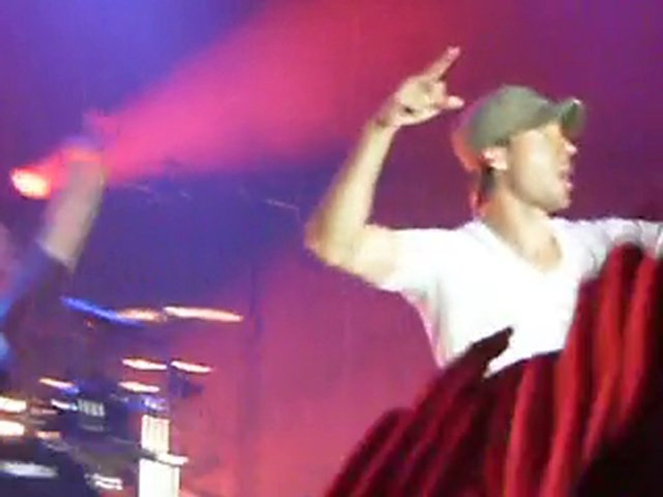 Enrique Iglesias A Disneyland Paris le 19 juin  2010