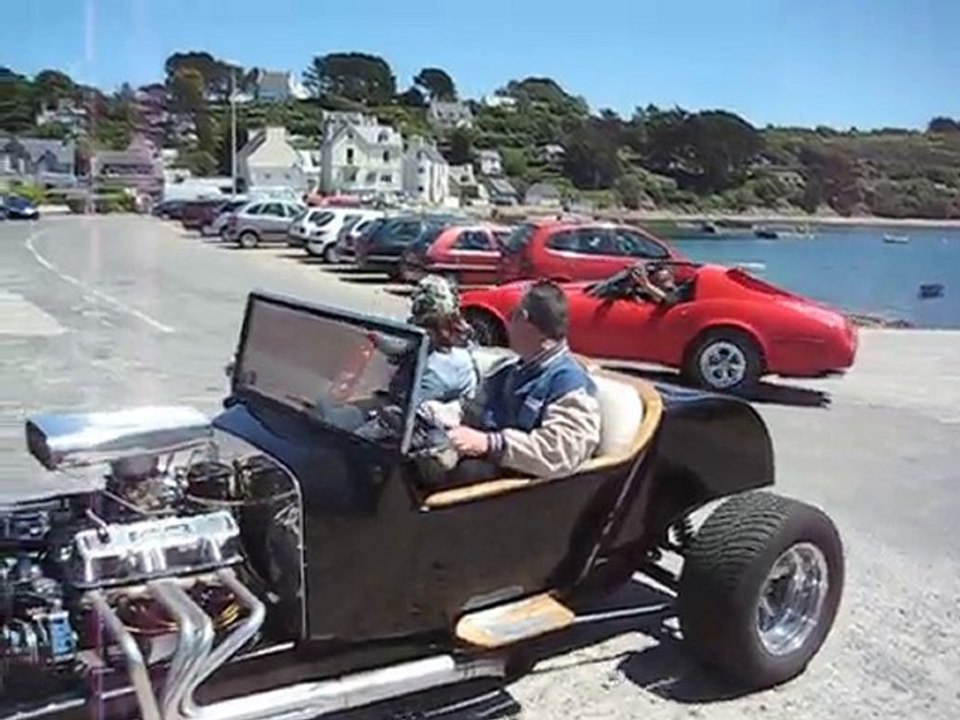 Hot rod et Corvette