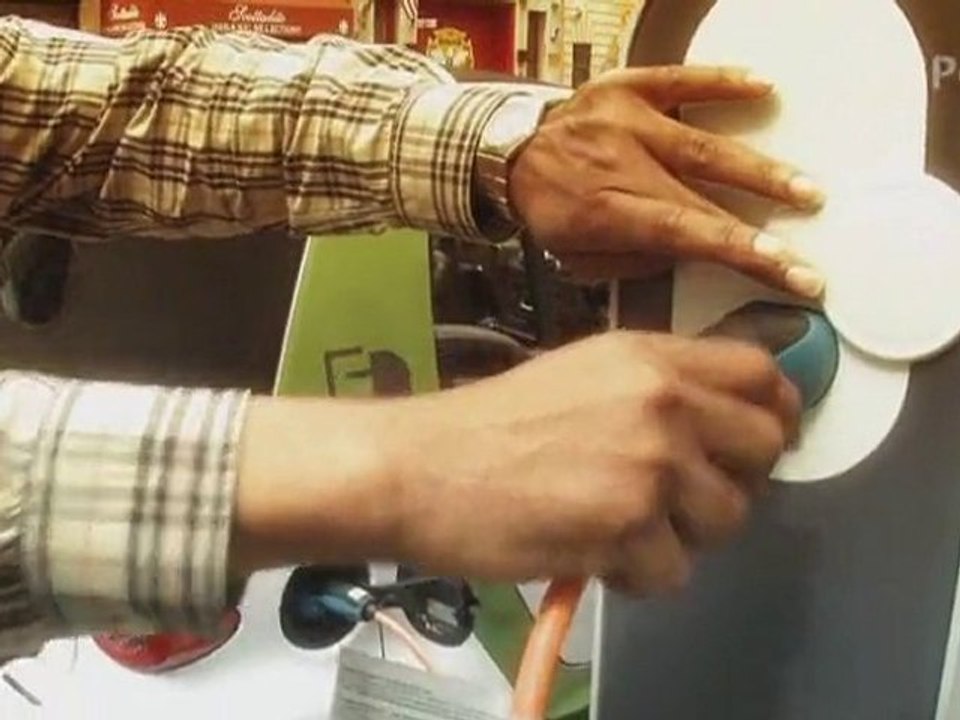 UP-TV The E-smart hitting the Metro-poles of the World (EN)