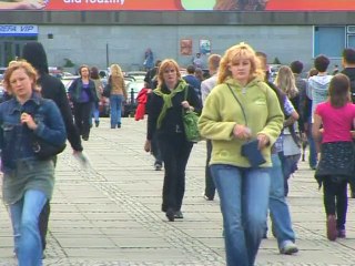 Pologne : Komorowski et Kaczynski : sprint pour la présidence