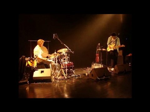 Willerzie au CC Jacques Franck (François Legrain : batterie)