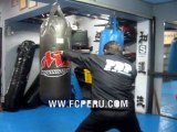 Instruccional de Boxeo Tailandés, utlizando el Saco de Boxeo