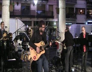 Wonderwall (Live @ La Roche Sur Foron)