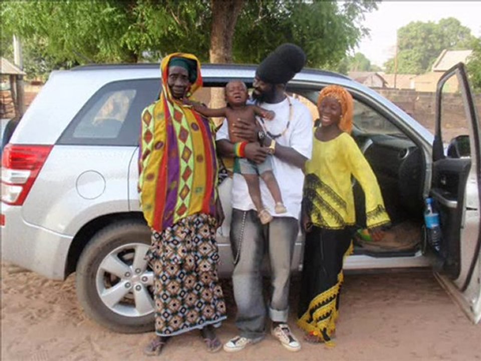 Faya Soldier and Cali P - Bun dem out