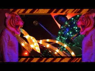 ZIK Zag Zoom Marvin Hood