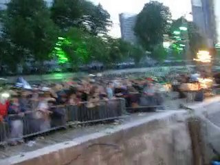 The Toxic Avenger feat. Orelsan - N'Importe Comment live