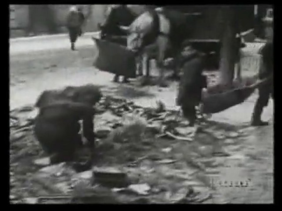 Deportation to the Krakow ghetto2