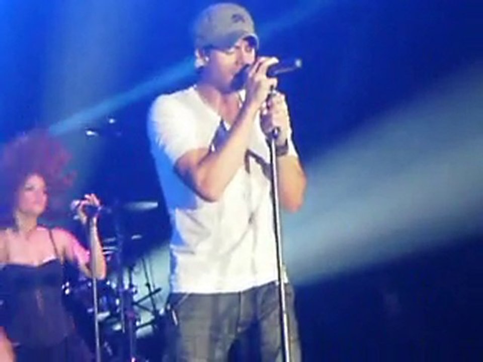 Enrique Iglesias A Disneyland Paris le 19 juin 2010