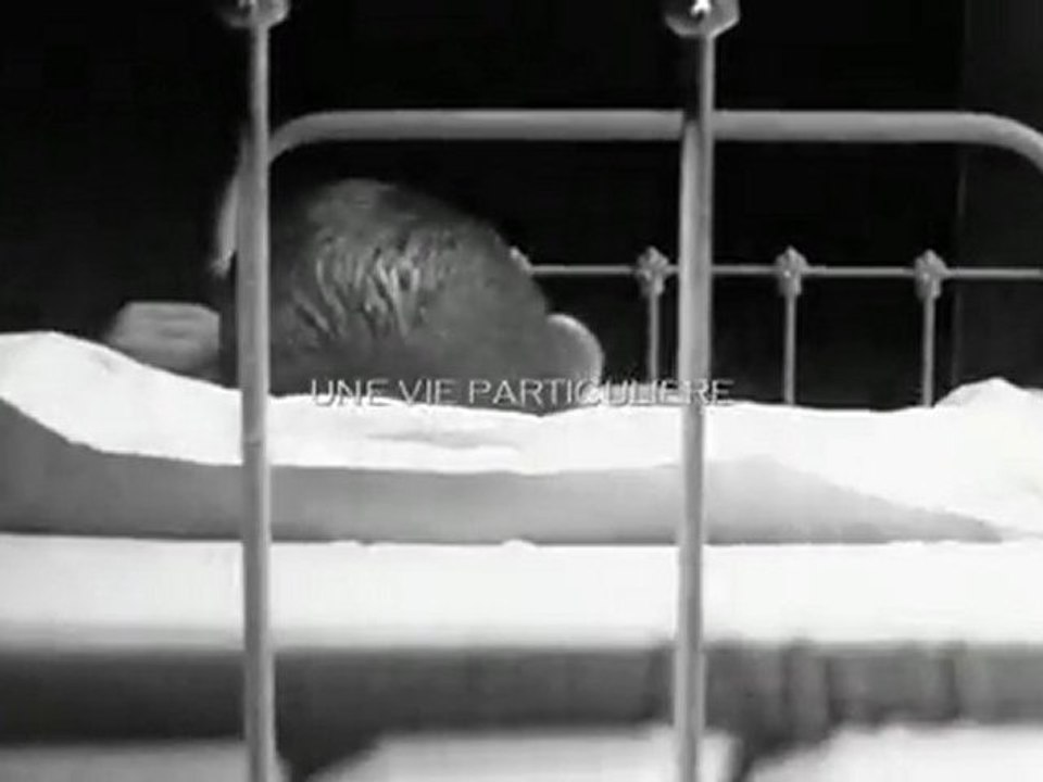 Demi Portion Une Vie Particulière 2010 by suly