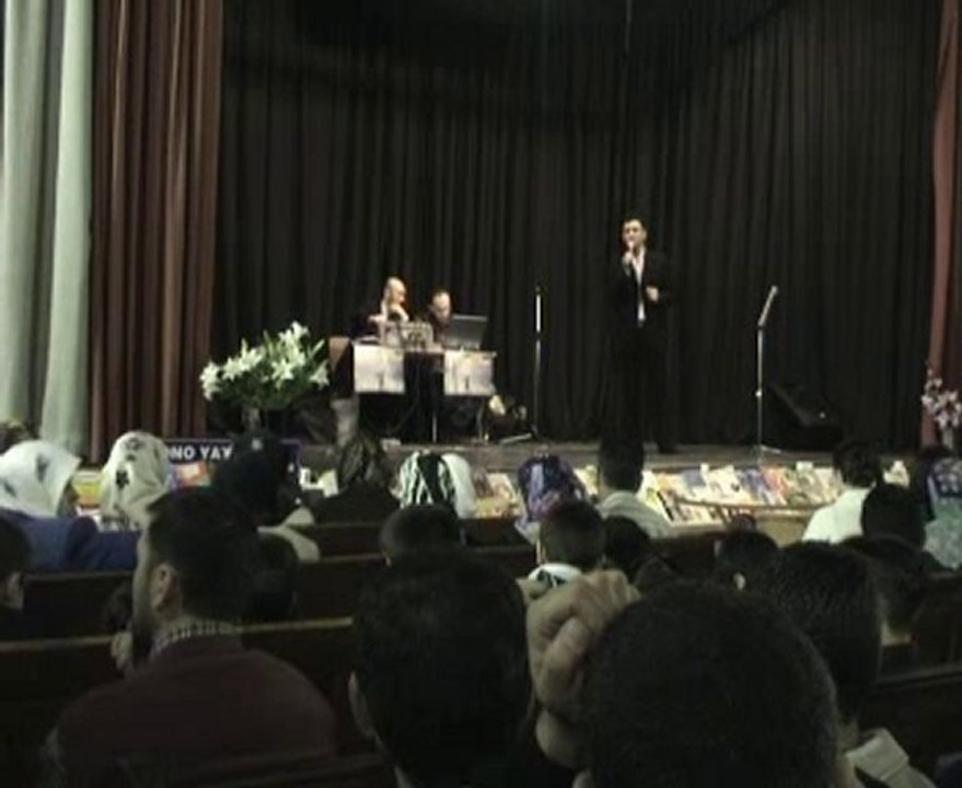 Kitap fuari fransa Gayri dayanamam