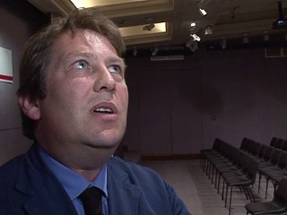 New Michael Jackson pictures up for auction