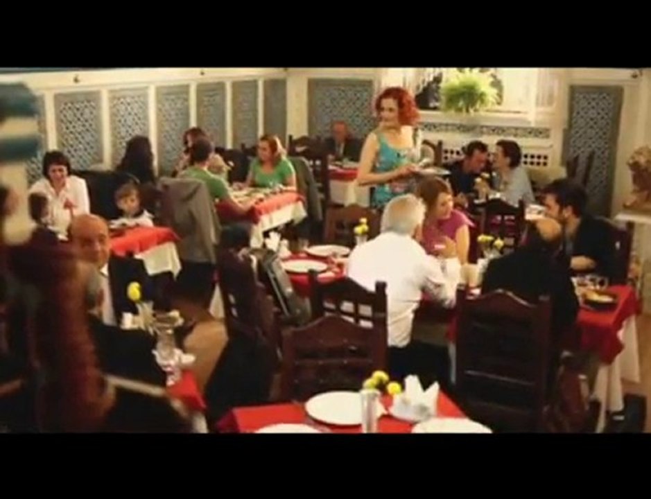 Candan Erçetin - Kırık Kalpler Durağında HQ altayaltan.info