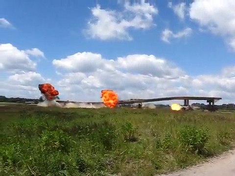 Rozbiórka wiaduktu na trasie autostrady A2