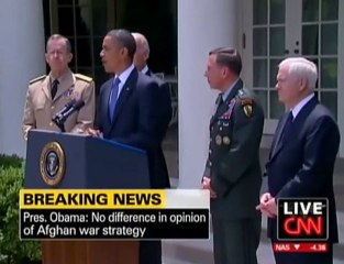 Odchodzi dowódca wojsk w Afganistanie