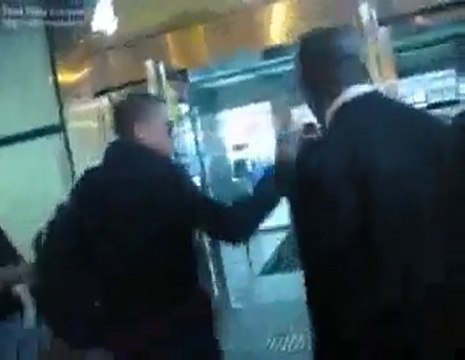 Wentworth Miller in China at the Airport (March 09) #5