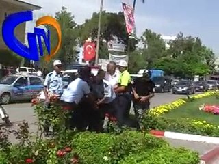 kendini yakmak istedi