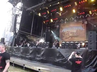 Hellfest 2010 - Airbourne - Blonde, Bad And Beautiful