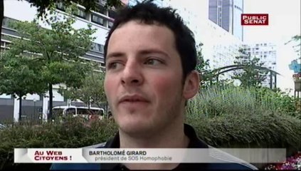 AU WEB CITOYENS,Gay on line