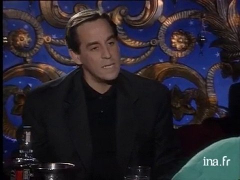 L'imposture SOS Racisme dévoilée par Serge Malik (1990)