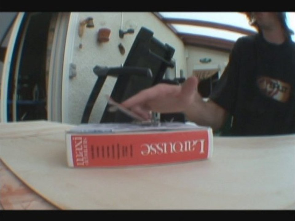 finger skate tricks number 1