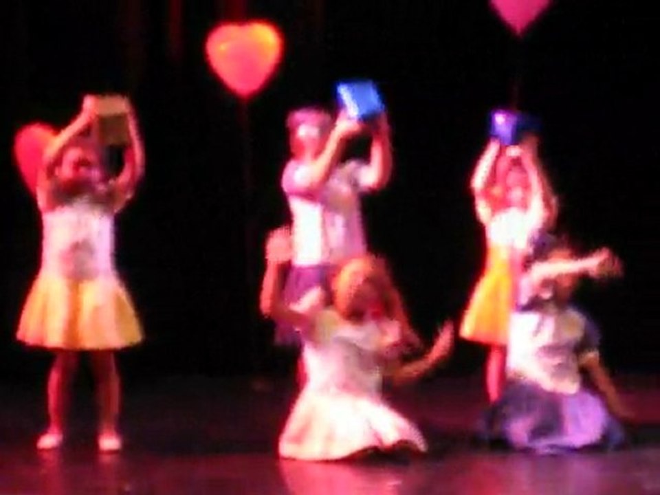 spectacle louloute danse juin 2010 019