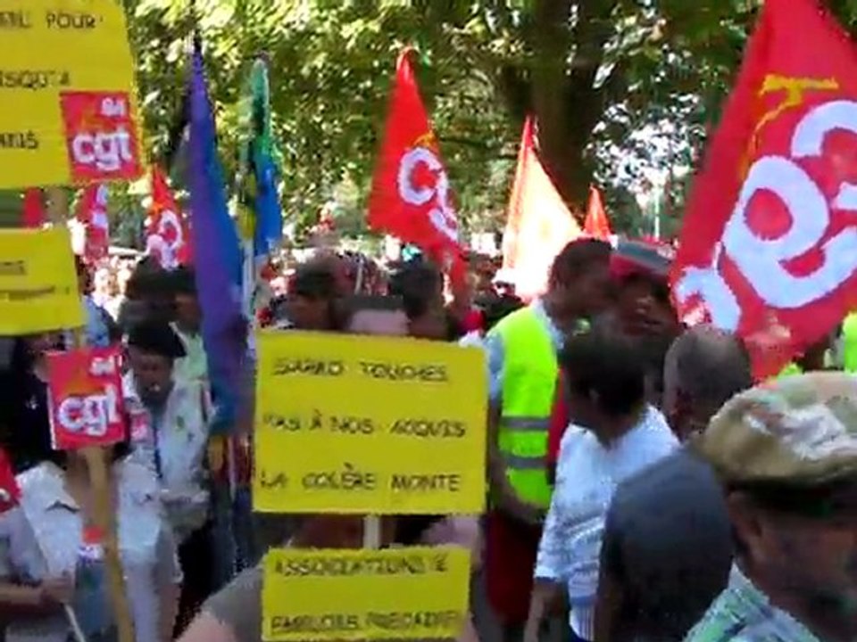 du (beau) monde à la manif du 24.06.10 !!!