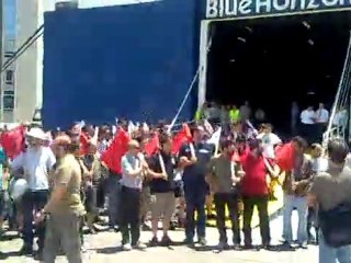 pagritianews.gr- Το ΠΑΜΕ καταλαμβάνει το ''Blue Horizon''