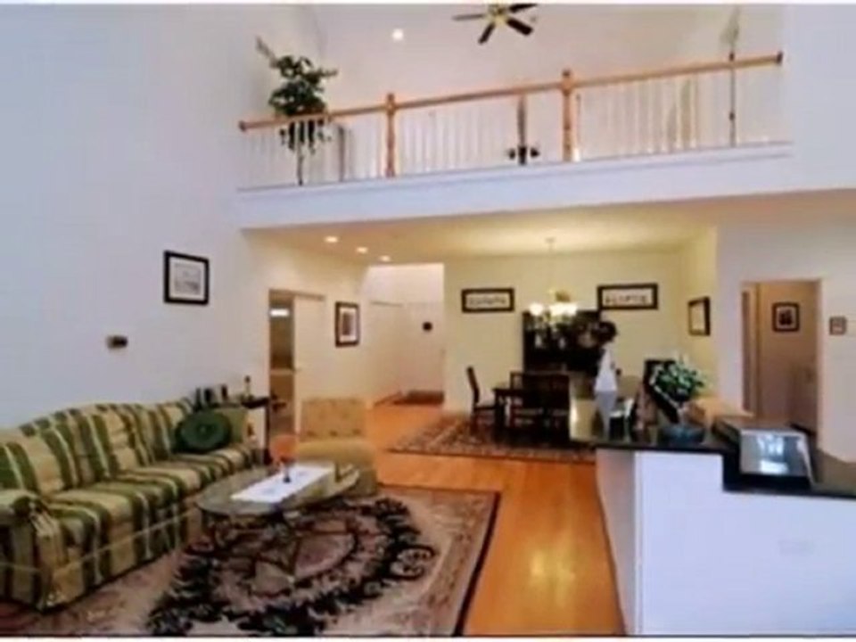 Homes for Sale - 960 S Sanctuary Ct - Vernon Hills, IL 60061