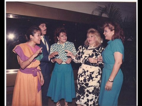 Pioneros del Canal 11 TV Niños Cantores