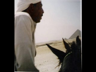 ummu gulsum piramit kahire misir