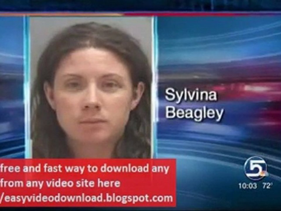 Woman(NAKED!!) steals police car, leads officers on chase